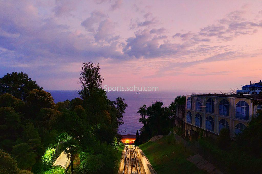 ‘米乐M6’谢霆锋密会车沅沅 原为合伙做生意进军饮食业(图3) 米乐M6官方入口