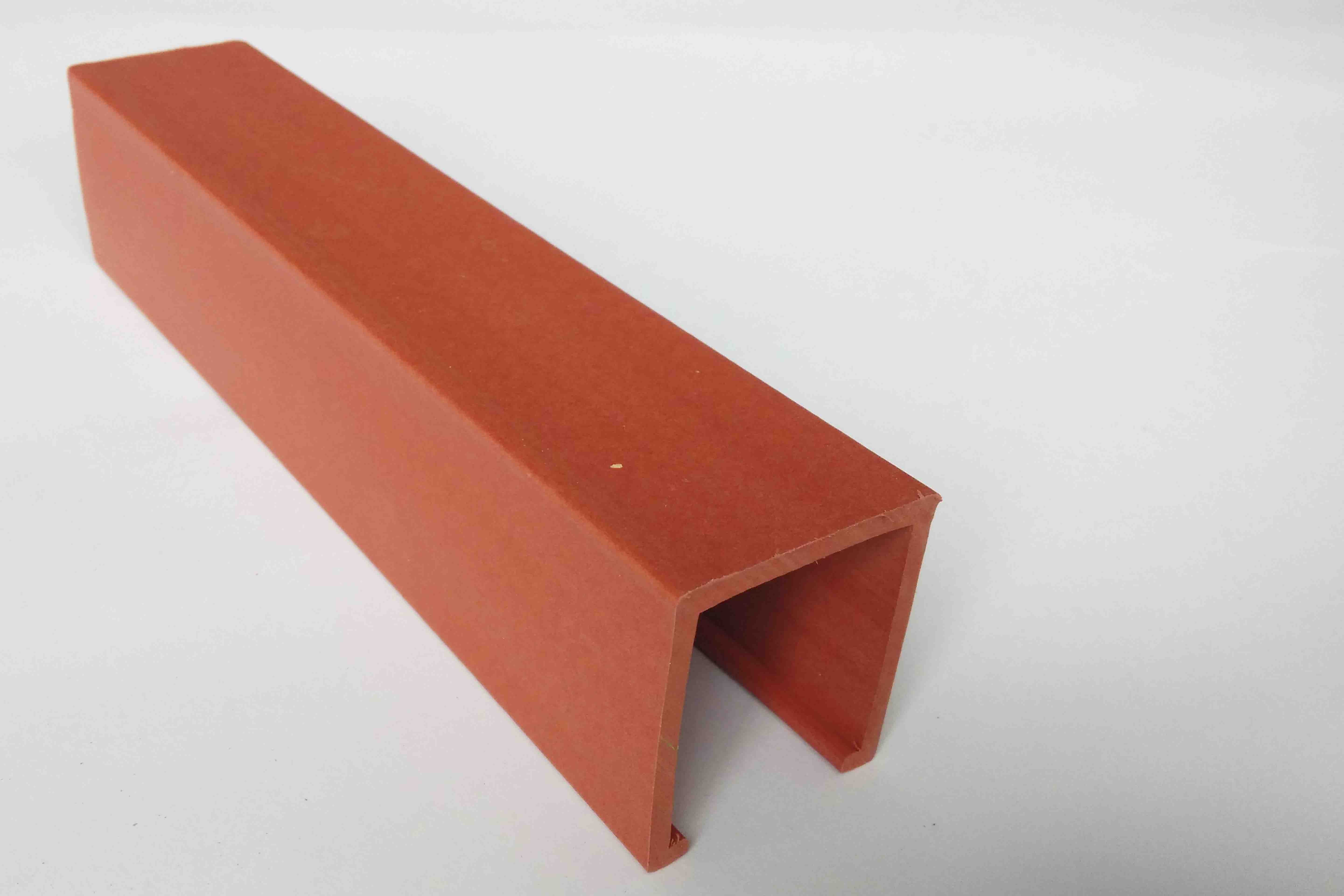 米乐M6官方入口:李悦彤陷解约纠纷 2年内要赔6位数赎身(图3) m6最新官网